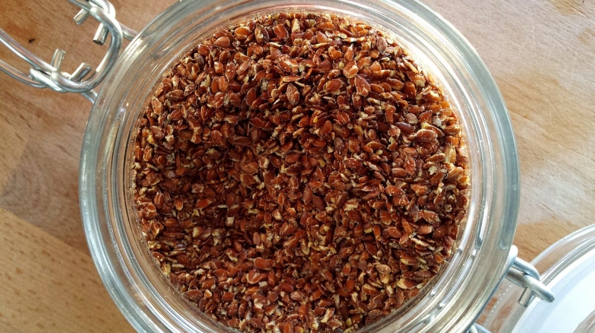 Sementes de Linhaça | O que é? Para que serve? Benefícios - MYPROTEIN™