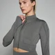 Casaco Curto sem Costuras Tempo Ultra Geometric para Senhora - Carbono