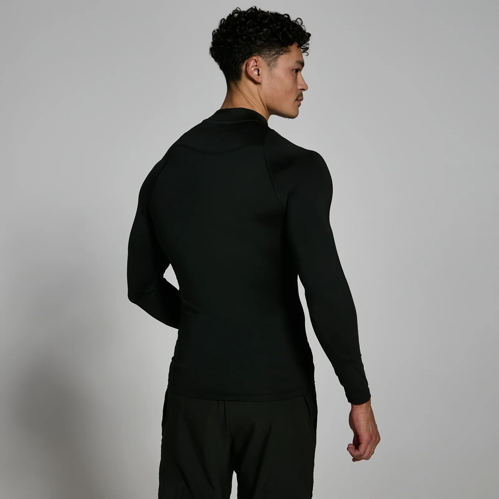 Camisola interior de treino de manga comprida e gola alta para homem da MP - Preto - S Imagem 2