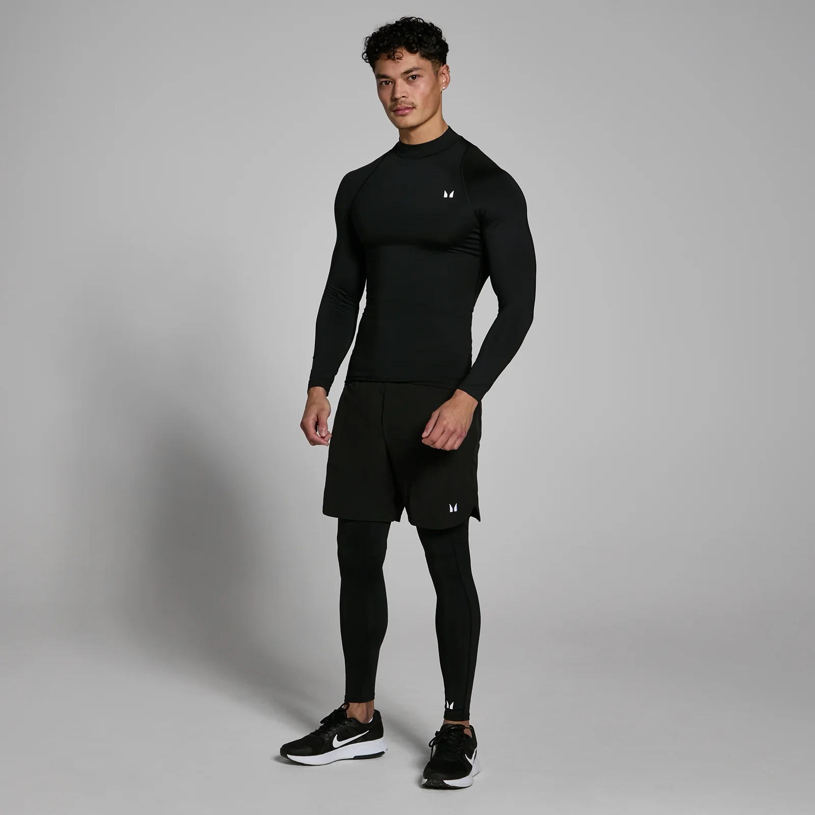 Camisola interior de treino de manga comprida e gola alta para homem da MP - Preto - S Imagem 3
