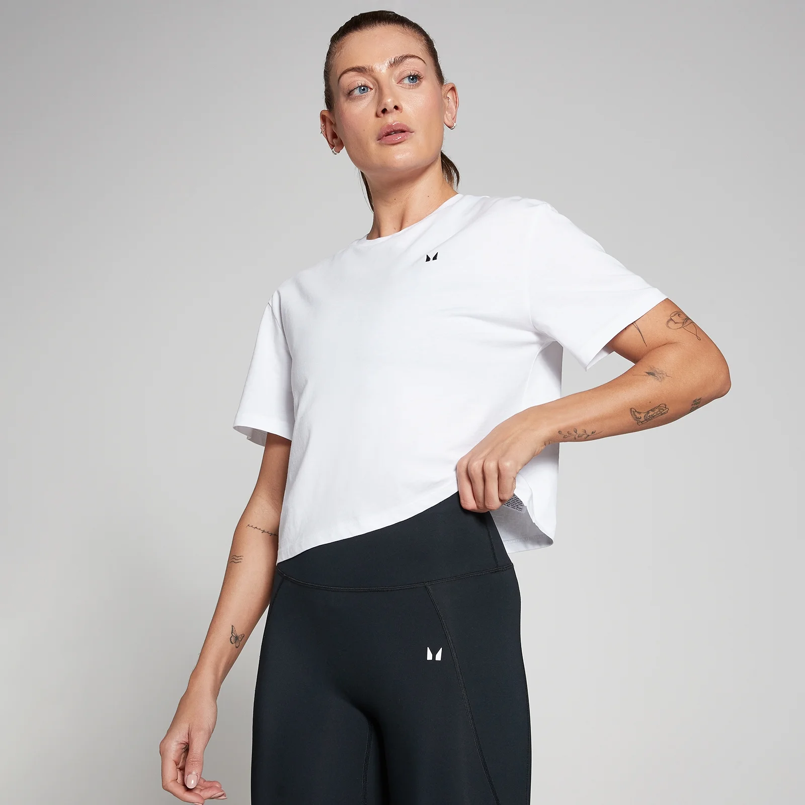 T-shirt cropped de corte quadrado e manga curta Basics para mulher da MP - Branco - XXS Imagem 1