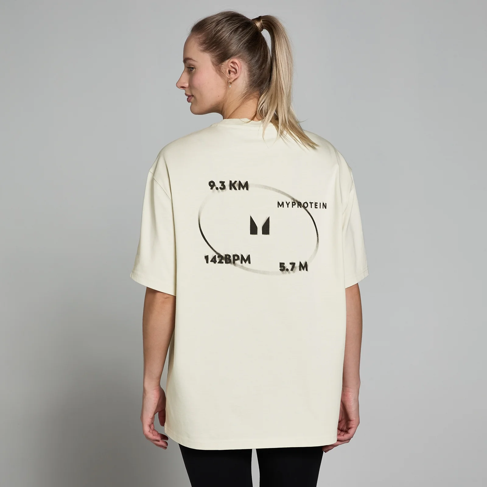 T-shirt Tracking Graphic da MP para Senhora - Natural - S-M Imagem 1