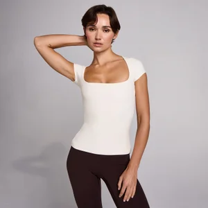 Top de Manga Curta SculptForm com Decote Quadrado MP para Mulher - Pérola - Size XS