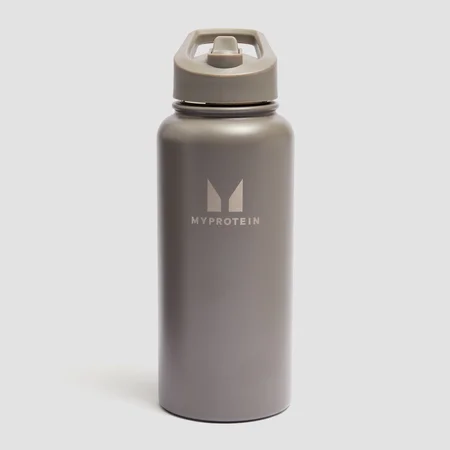 Garrafa de Metal Reciclado Myprotein com Palhinha Flip 1L - Trufa Escuro